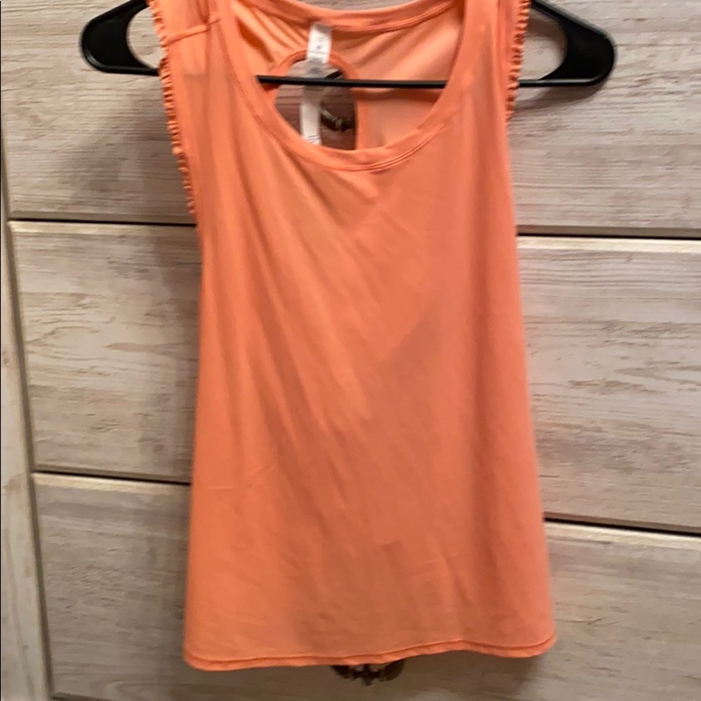 Lululemon tank